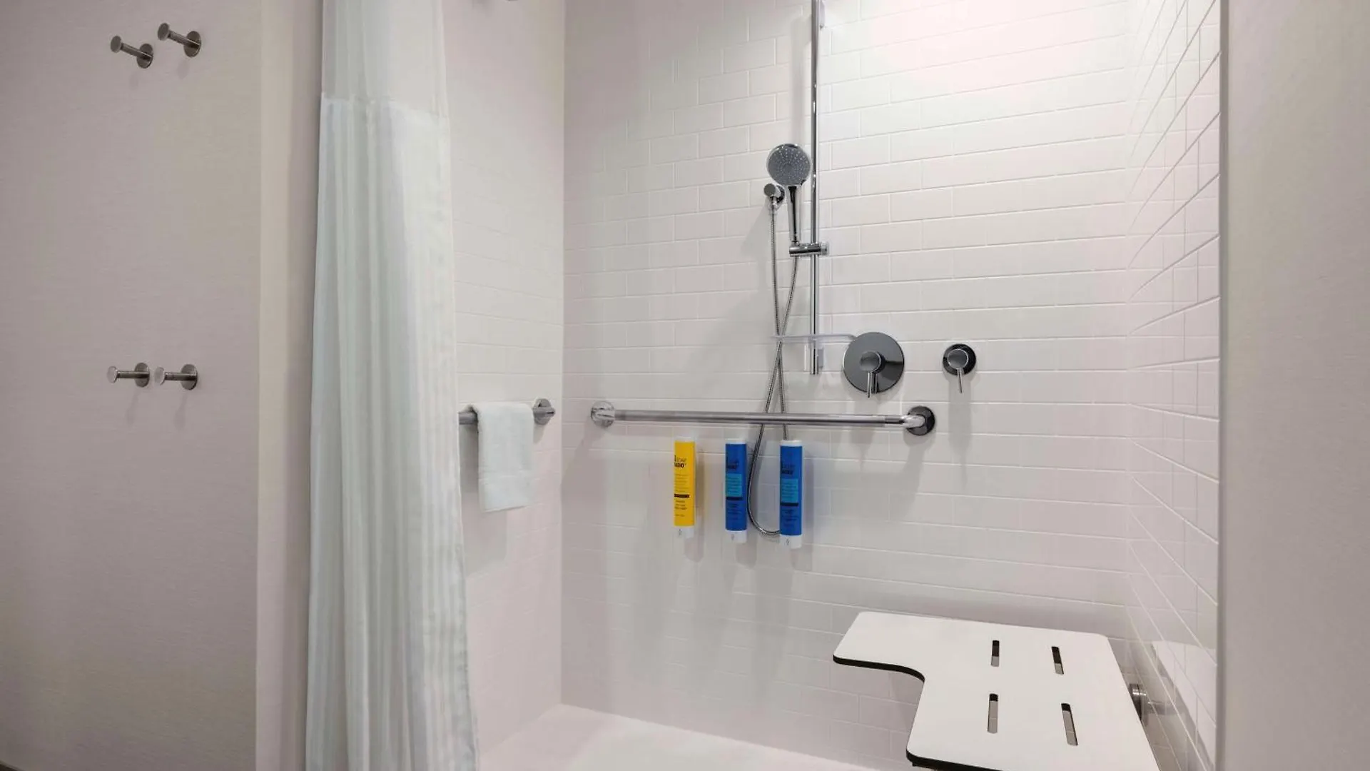 Tru By Hilton Charlotte Tyvola I-77 Hotel 3*,  United States