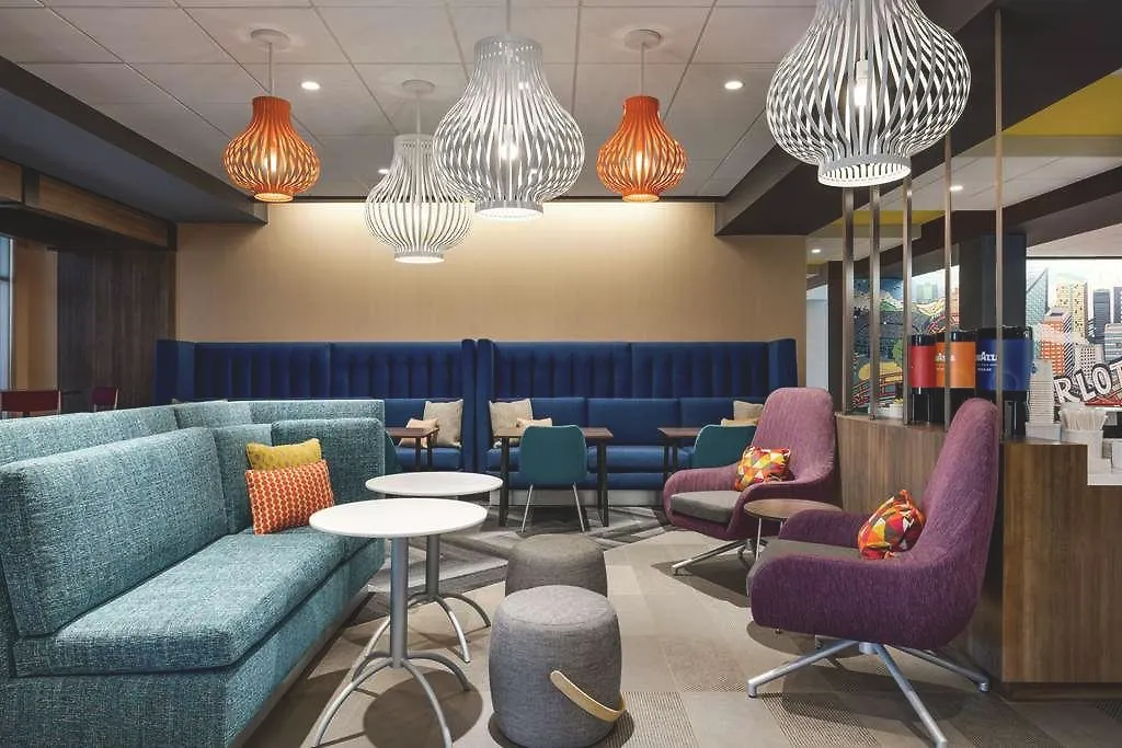 Tru By Hilton Charlotte Tyvola I-77 Hotel